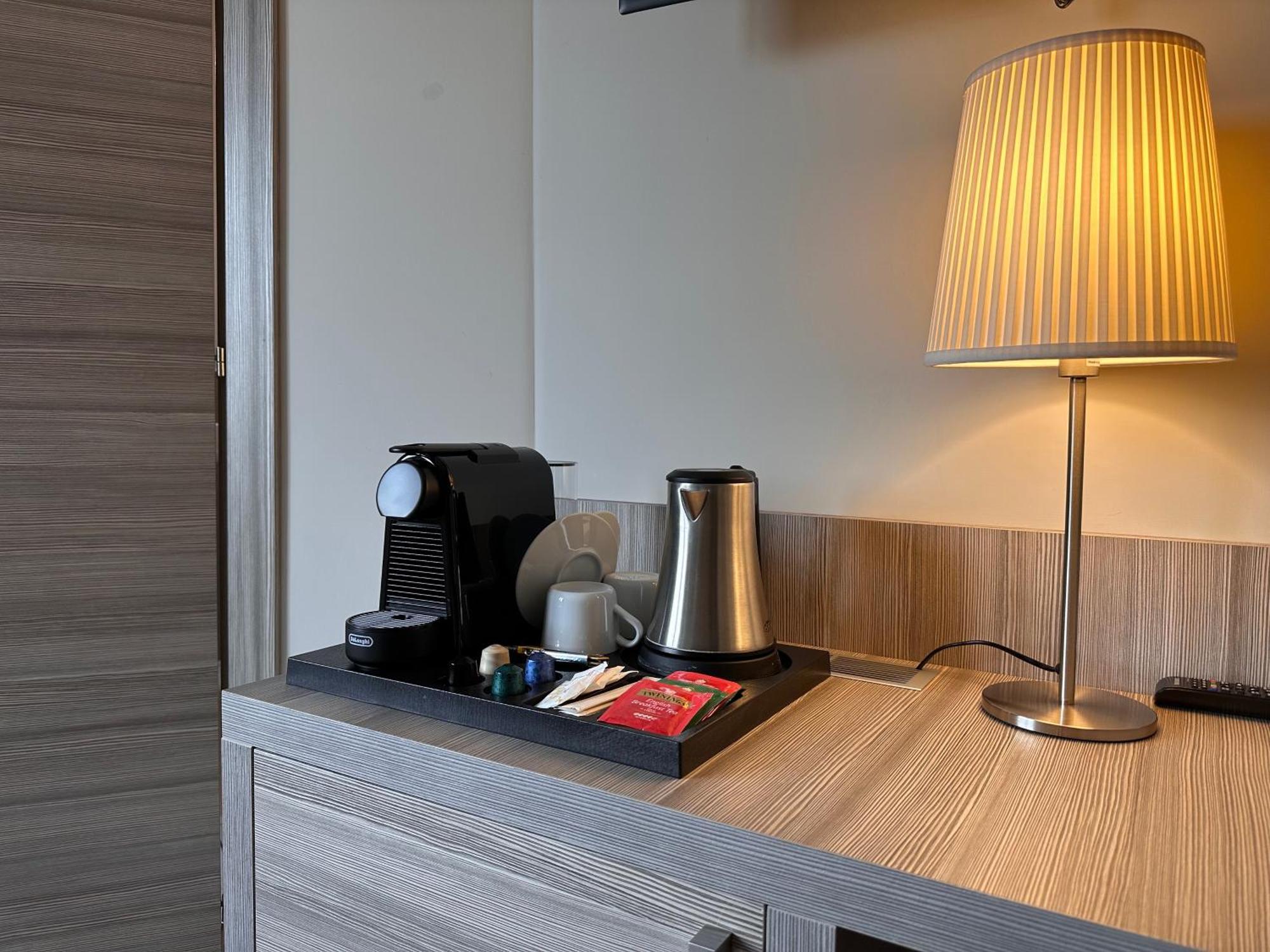 Art Suite Nel Cuore Di Napoli ภายนอก รูปภาพ