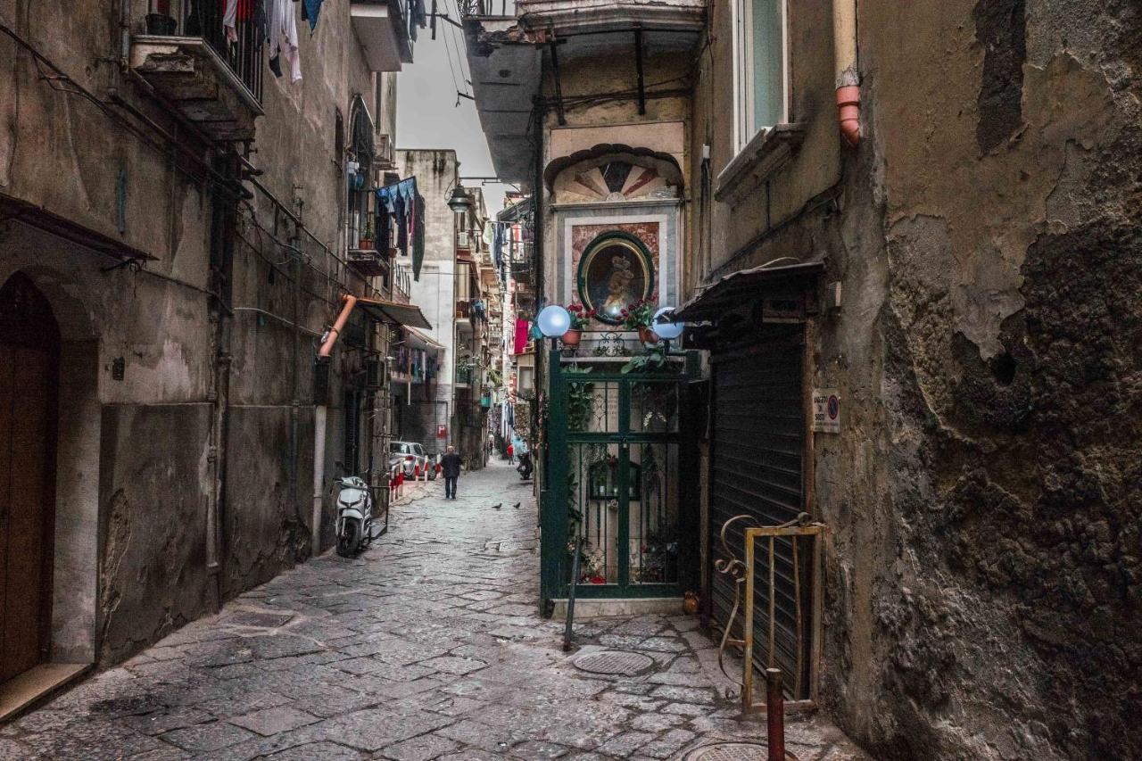 Art Suite Nel Cuore Di Napoli ภายนอก รูปภาพ