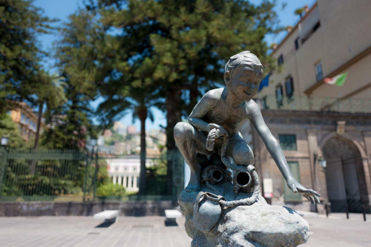 Art Suite Nel Cuore Di Napoli ภายนอก รูปภาพ