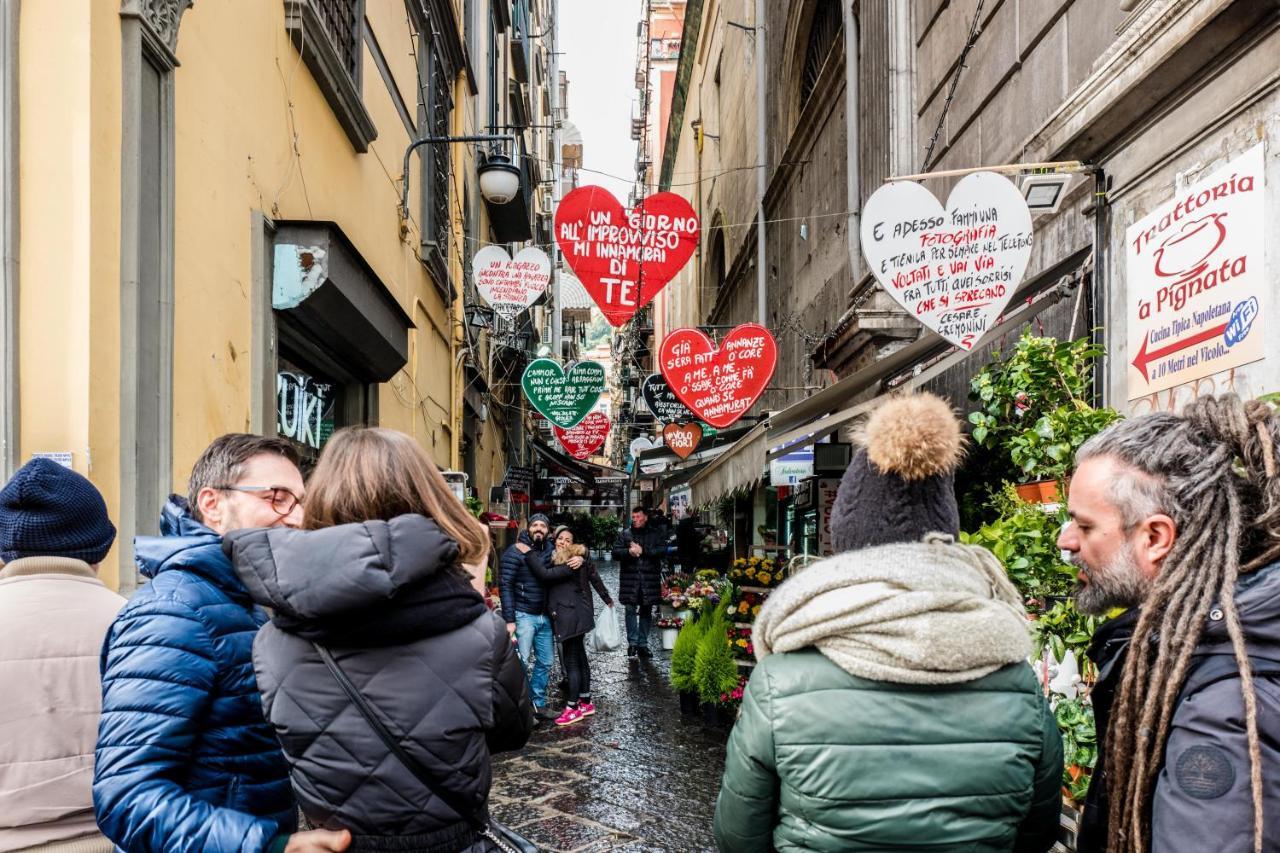 Art Suite Nel Cuore Di Napoli ภายนอก รูปภาพ